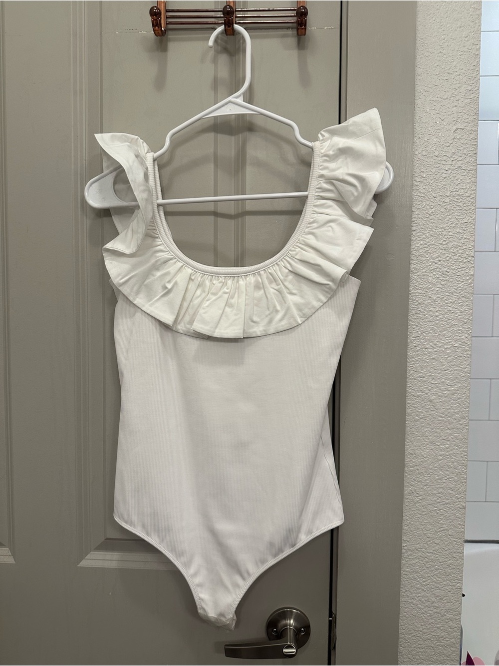 Express White Body Contour Ruffle Body Suit
